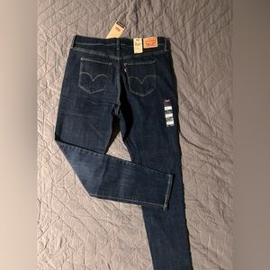Levi’s 721 high rise skinny jeans